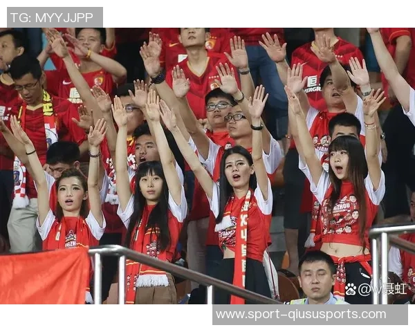 激情四溢的足球节闭幕式盛典回顾与精彩瞬间分享